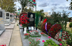 BDU-nun şəhid məzunları Ceyhun Şalıyev və Manaf Bəhmənlinin məzarları ziyarət olunub