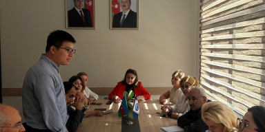 Çinli doktorant Liu Youshanın elmi seminarı kecirilib