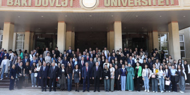 BDU-da AMEA-nın 80 illik yubileyi qeyd olunub