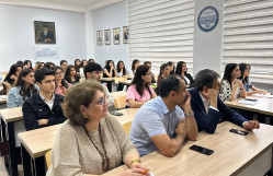 Əməkdar jurnalist Elçin Alıoğlu ilə görüş