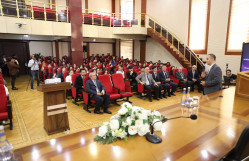 BSU Alumni Society Kicks Off Seminars with Talk on Artificial Intelligence