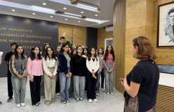 BDU-nun Kimya fakültəsi tələbələri Heydər Əliyev Muzeyinə ekskursiya ediblər