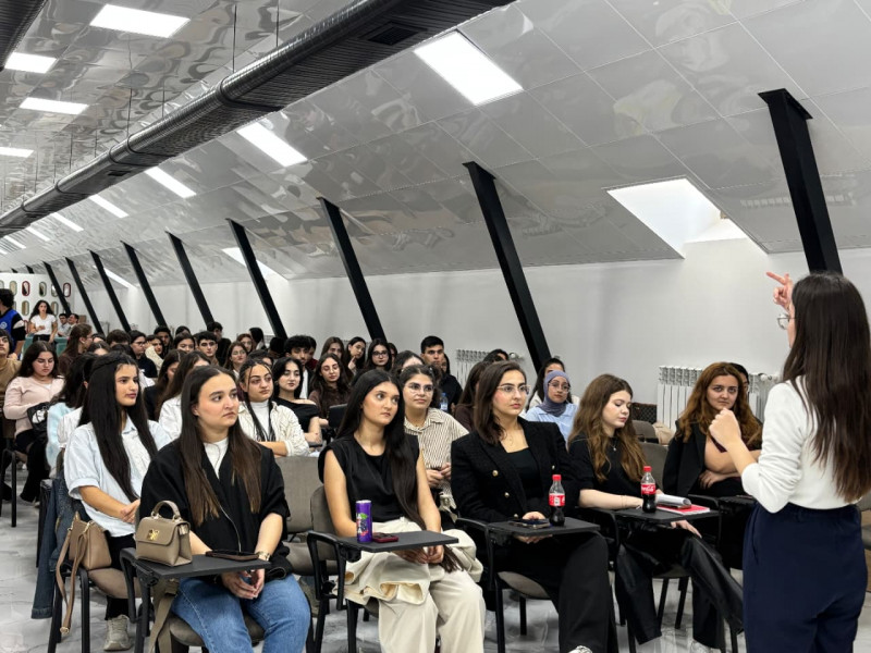 BDU-da “Karyerada ilk addım” adlı təlim