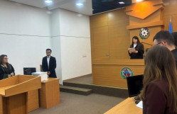 BSU Volunteers Conduct Civil Trial Simulation