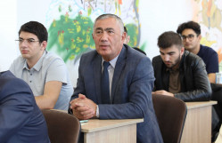 BSU Graduate and Nobel Peace Prize Winner Meets with BSU Students