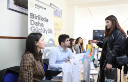 BDU-da “Peşəkar gələcəyə doğru körpü” adlı ixtisaslaşmış Karyera Sərgisi keçirilir