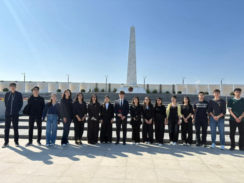 Hərbi Memorial Məzarlıq ziyarət edilib