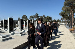 Hərbi Memorial Məzarlıq ziyarət edilib