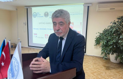 AKADEMİK TEYMUR KƏRİMLİ FAKÜLTƏDƏ USTAD DƏRSİ KEÇİB