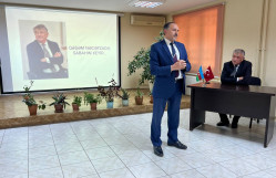 Əməkdar mədəniyyət işçisi Qəşəm Nəcəfzadə ilə görüş