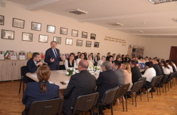 ELMİ-PRAKTİK KONFRANS KEÇİRİLİB