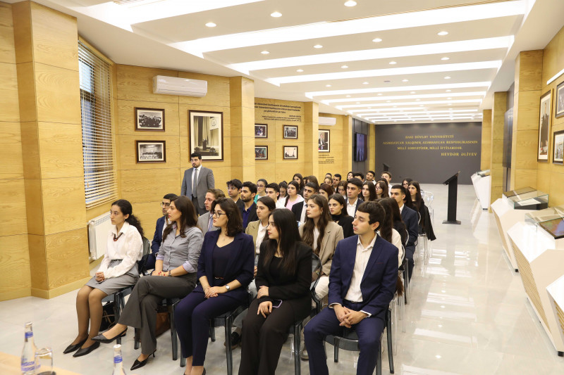 BDU-da “Qərbi Azərbaycanın Gənc Səfirləri” layihəsi çərçivəsində millət vəkili Rizvan Nəbiyevlə görüş