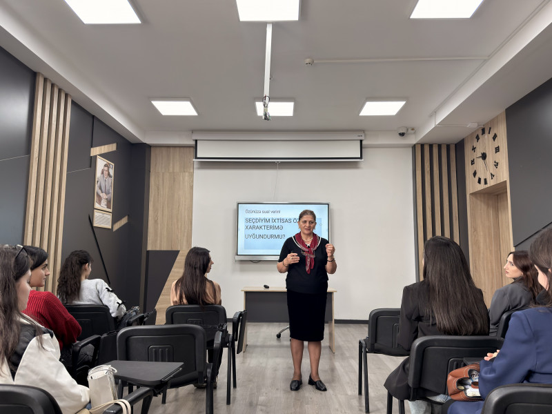 Coğrafiya müəllimliyi ixtisasında təhsil alan tələbələrin iştirakı ilə “İxtisasını tanı və gələcəyini qur” adlı tədbir-seminar keçirilib