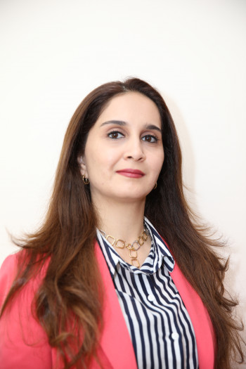 BİLLURƏ İSALI ELMAN QIZI