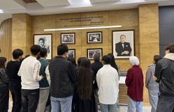 BDU tələbələri Heydər Əliyev muzeyində