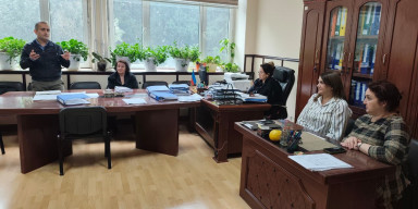 BDU-da “Akademik yazı: bütövlük, əsas prinsiplər və modellər” mövzusunda elmi seminar