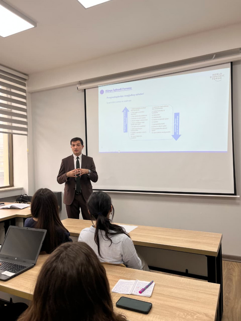 National Observatory Representative Delivers Lecture at BSU