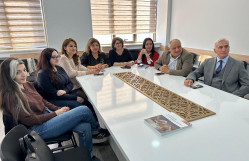 "Klassik media üçün müasir təhdidlər: jurnalistikaya inam niyə azalır?" mövzusunda elmi seminar