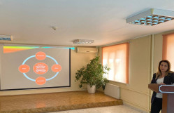 Elektron informasiya xidmətlərinə dair müzakirələr