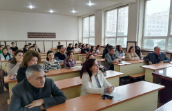 Fakültədə növbəti seminar