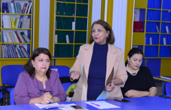 Türkiyəli professor bölmə iclasına sədrlik edib