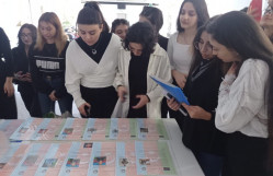 Fakültə tələbələri AMEA Mərkəzi Elmi Kitabxanasında