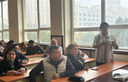 Özbəkistanlı professor fakültədə ustad dərsi keçib