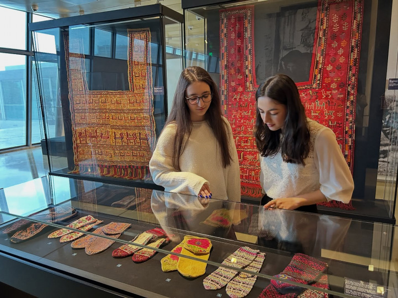 Azərbaycan Milli Xalça Muzeyinə ekskursiya təşkil olunub