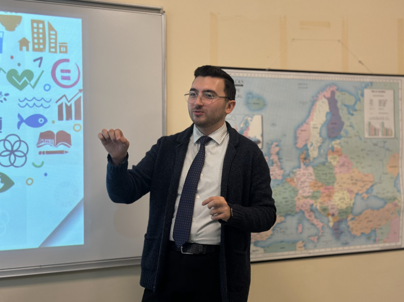 Bakı Dövlət Universitetinin əməkdaşı “EcoMind 2025” konfransında spiker kimi iştirak edib