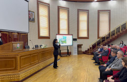 FİZİKA FAKÜLTƏSİNDƏ “ZƏFƏRƏ GEDƏN YOL” ADLI TƏDBİR KEÇİRİLİB