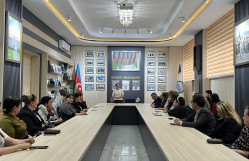 ZƏFƏRƏ HƏSR OLUNMUŞ ELMİ SEMİNAR