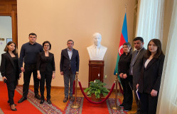 Tələbələrimiz Prezident Kitabxanasında