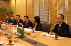 BDU ilə Çinin Tianshui Pedaqoji Universiteti arasında əməkdaşlıq imkanları müzakirə olunub