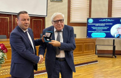 Xalq yazıçısı Anarın yubileyinə həsr olunmuş konfrans