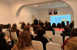 BDU Tibb Kitabxanası və Azərbaycan Təbabət Muzeyi ilə birgə “Tarixi Zəfərin 5 ili” adlı tədbir keçirib