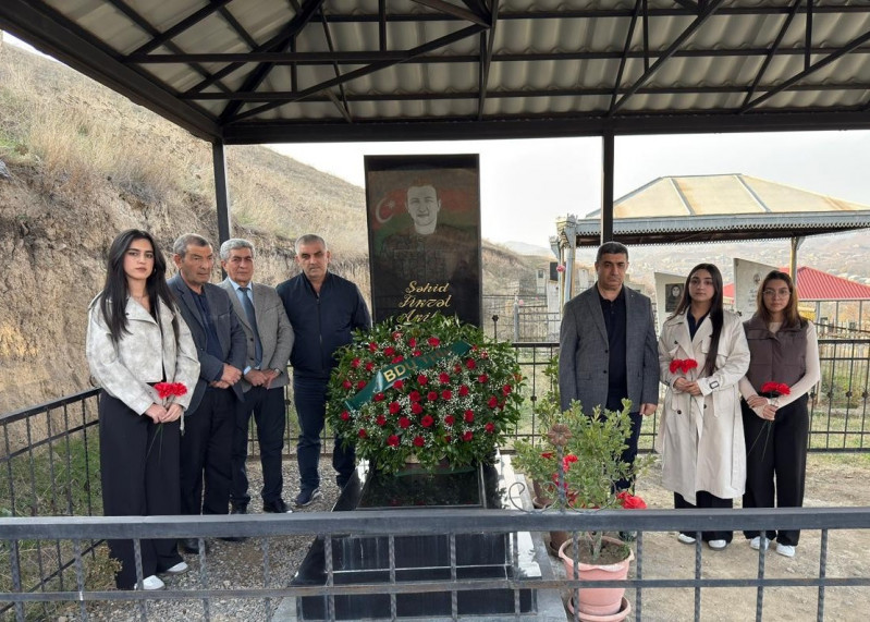 BDU-nun şəhid məzunu Fikrət Zeynallının məzarı ziyarət olunub