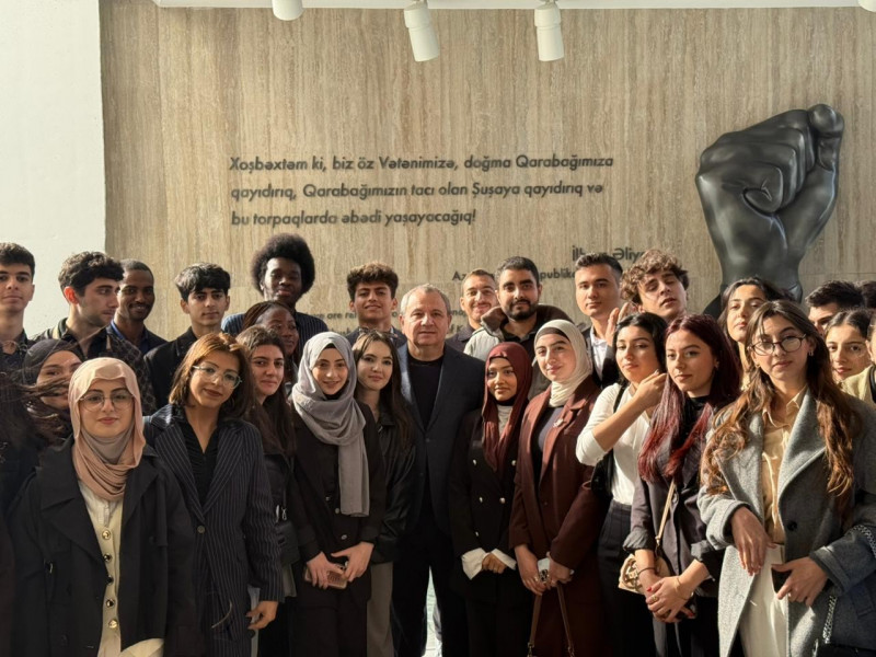 BDU kollektivi Zəfər muzeyini ziyarət edib