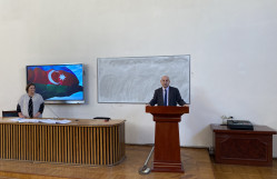 8 Noyabr-Zəfər Günü münasibətilə tələbələrlə görüşlər keçirilib