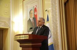 BDU-da Konstitusiya Günü qeyd olunub