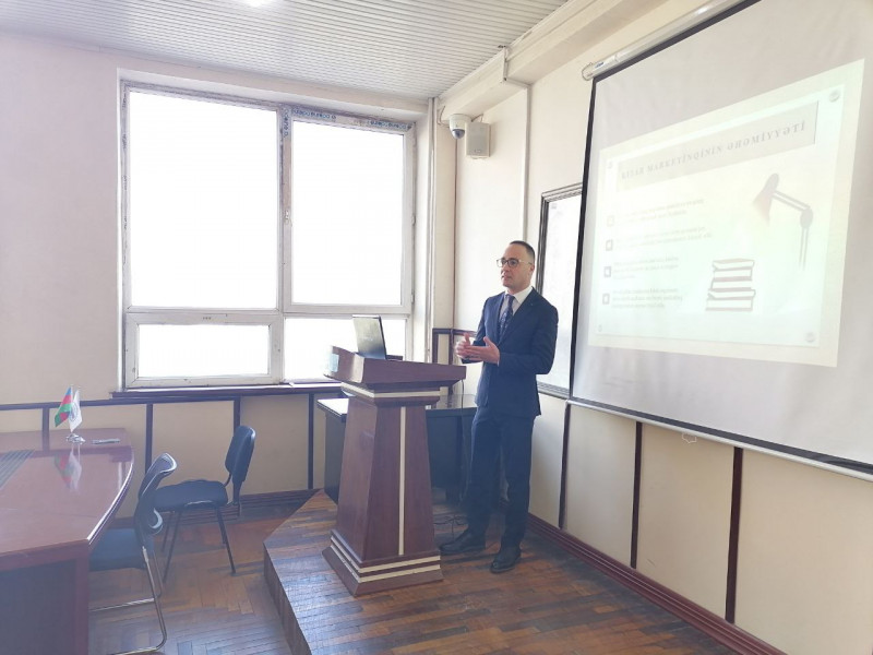 NAZİRLİYİN ŞÖBƏ MÜDİRİ USTAD DƏRSİ KEÇİB