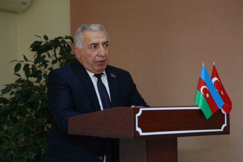 ULU ÖNDƏRİN GƏNCLƏR SİYASƏTİ