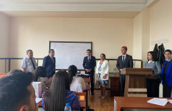 Kitabxanaçılıq-informasiya fakültəsində görüş