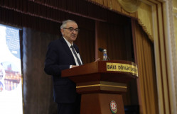 BDU-da EMIDWORLD İqtisadiyyat, dövlət maliyyəsi, biznes və sosial elmlər üzrə III Beynəlxalq konfrans keçirilir