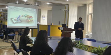 UNİVERSİTET KİTABXANALARINA HƏSR OLUNMUŞ SEMİNAR