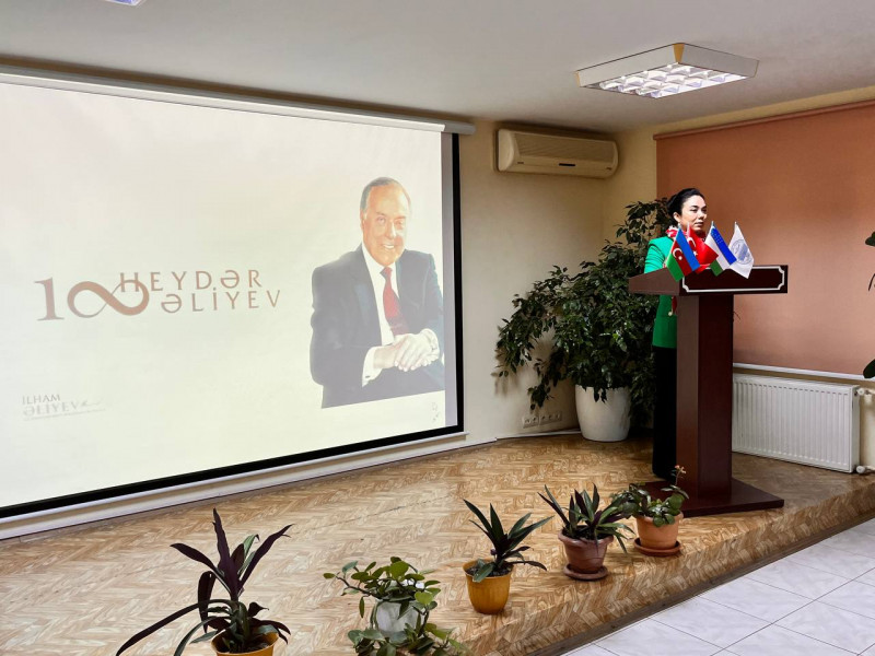 ÖZBƏKİSTANLI ALİMİN USTAD DƏRSİ