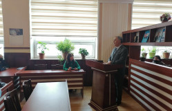 NİZAMİ MÖVZUSUNDA ELMİ SEMİNAR