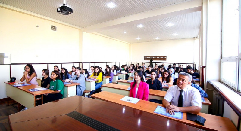 MİLLİ-MƏNƏVİ DƏYƏRLƏRİMİZ VARLIĞIMIZDIR