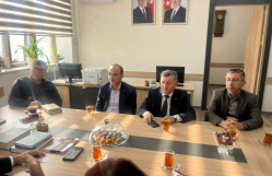 Şeyx Haməd Mükafatı Fondunun icraçı direktoru Ləbib Nəhhas və Zeki Şahin Ərəb filologiyası kafedrasının qonağı olub