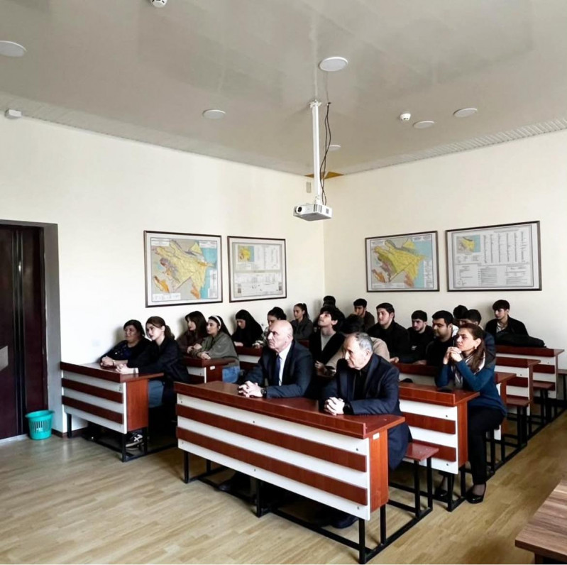 TEC-NIN TƏŞKİLATÇILIĞI ILƏ “ZƏLZƏLƏRİN HAZIRLANMA DÖVRÜNÜ ƏKS ETDİRƏN MODELLƏR" MÖVZUSUNDA ELMİ SEMİNAR KEÇİRİLİB