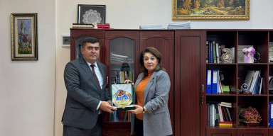 He served as the dean and staff member of the Faculty of Natural Sciences and Agrobiotechnologies at Bukhara State University and had previously worked at the Faculty of Biology